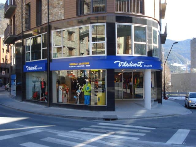 tienda alquiler rental esqui ski bicicletas bike downhill enduro